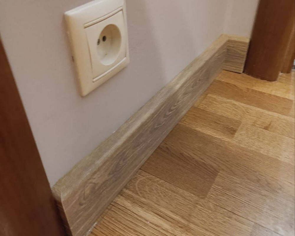 Плинтус ПВХ Рико Концепт 80мм 2,2м. 80015