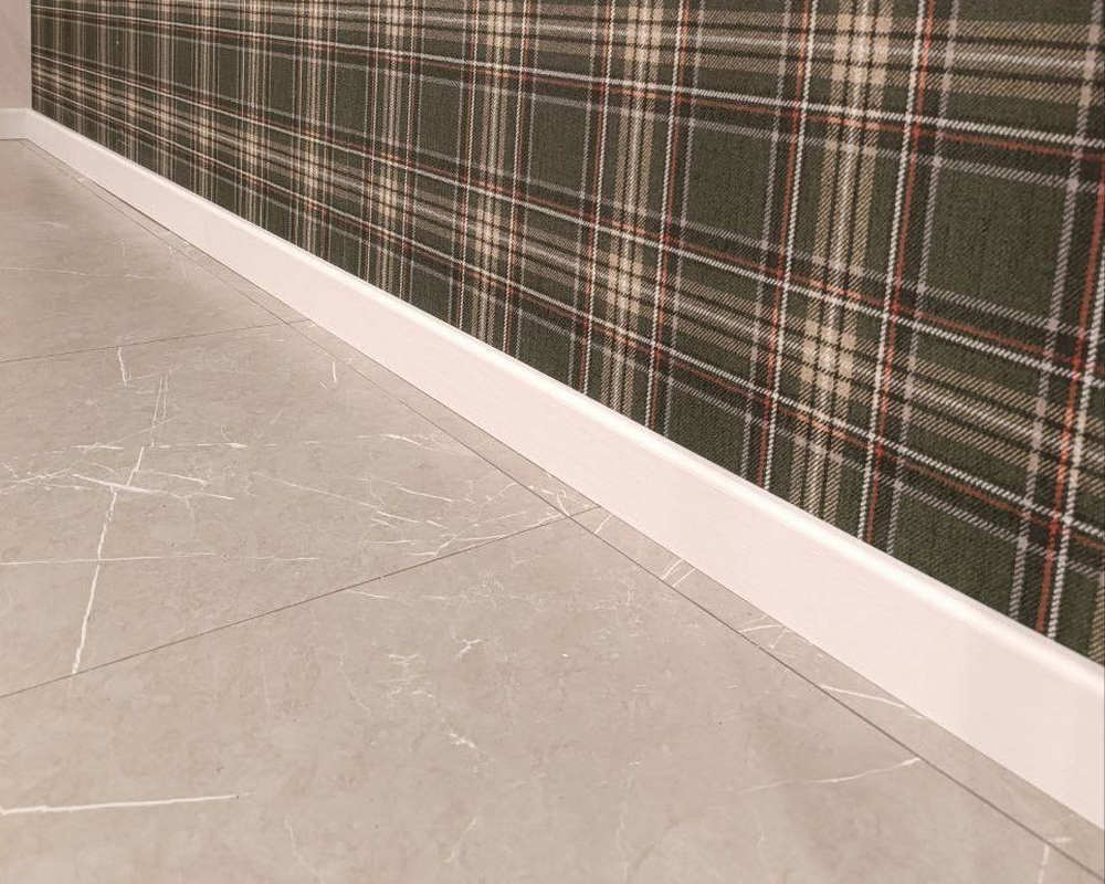 Плинтус МДФ Smartprofile Paint 100A Белый