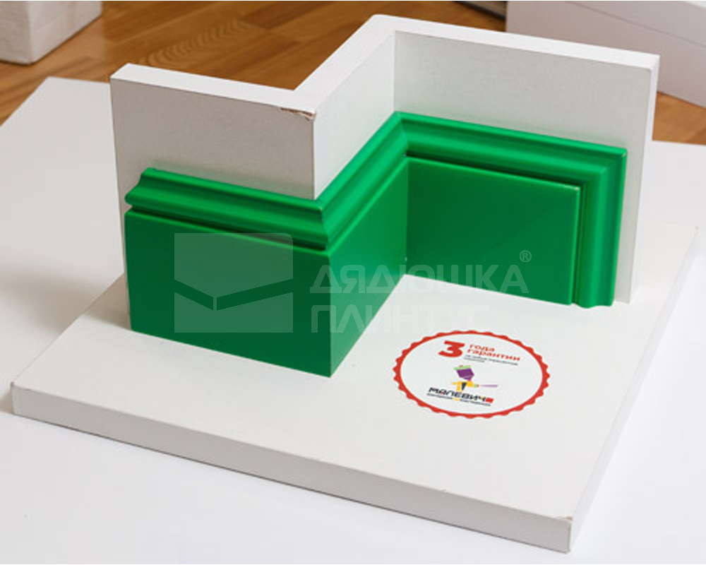 Плинтус из полистирола высокой плотности NMC Wallstyl FT1 Белый