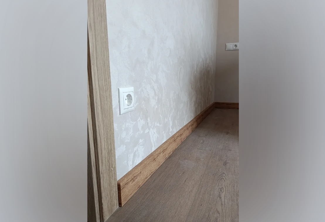 Плинтус ПВХ Рико Концепт 80мм 2,2м. 80015