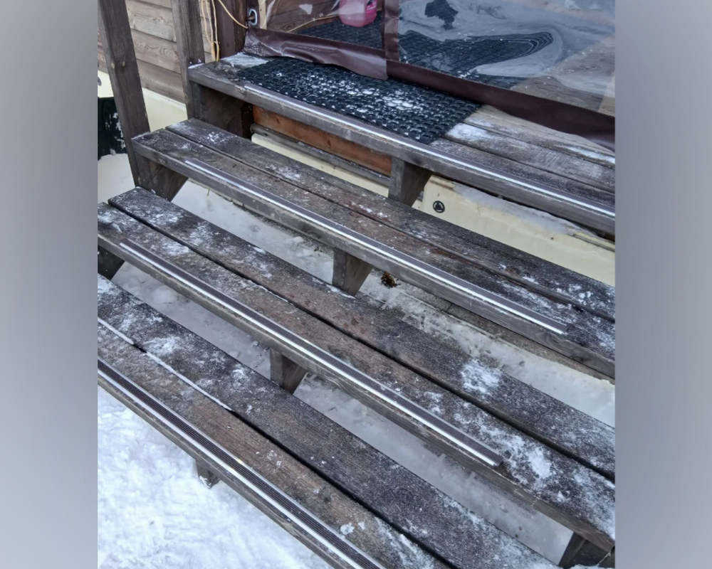 Порог одноуровневый ПС 08.2700.15 Черный