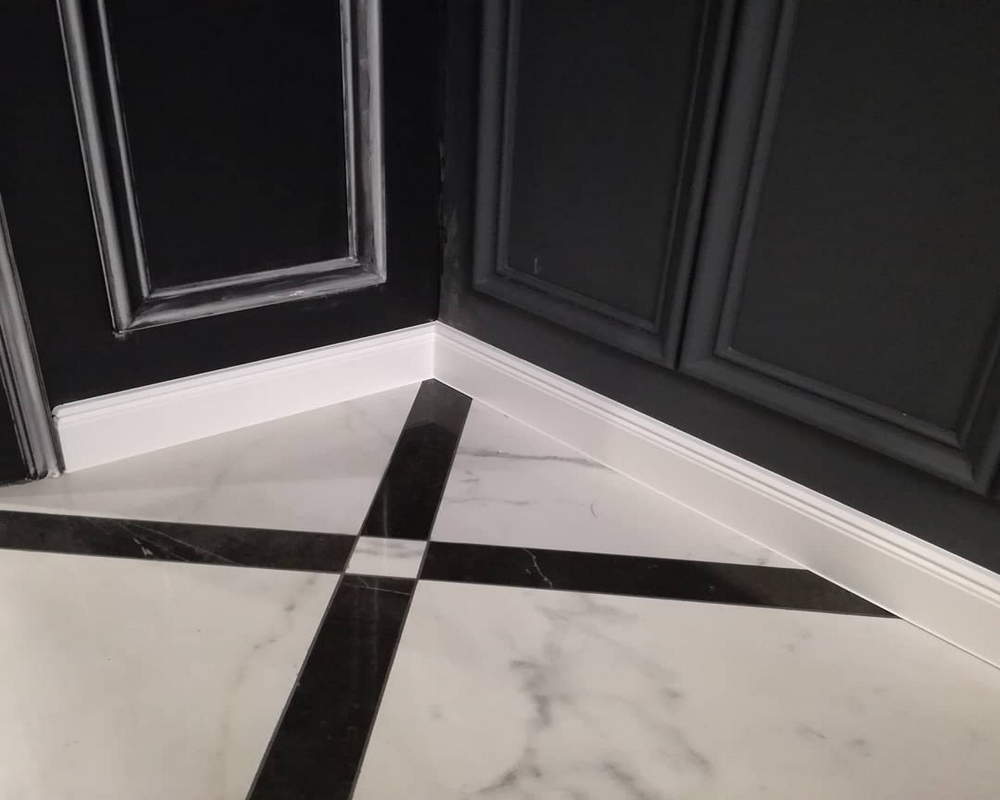 Плинтус ХДФ Dollken Cubu Hamburg Style 80мм х 2,5 м 5012 Белый