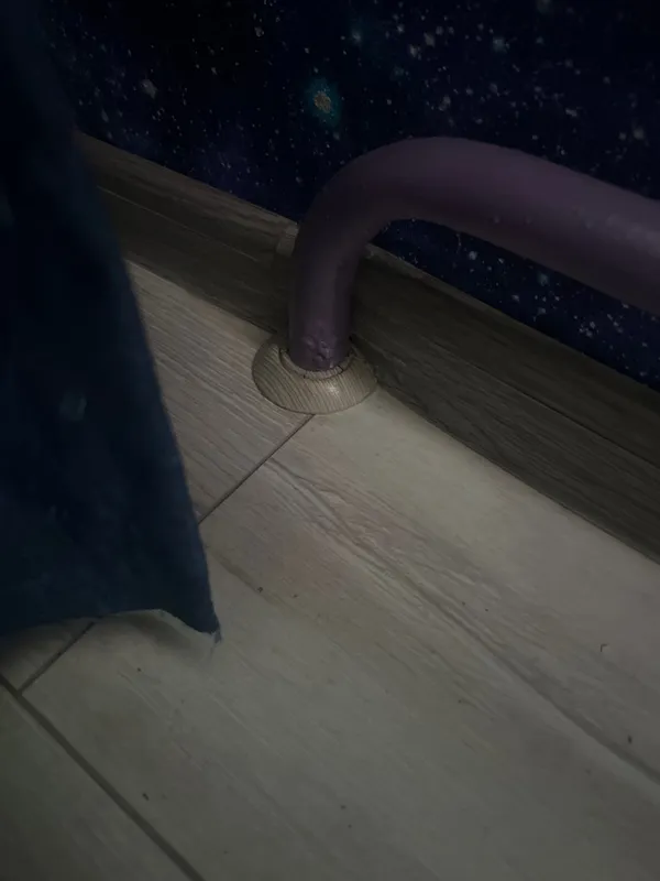 Розетта для труб ПВХ Cezar D22 M068 Дуб тёмный