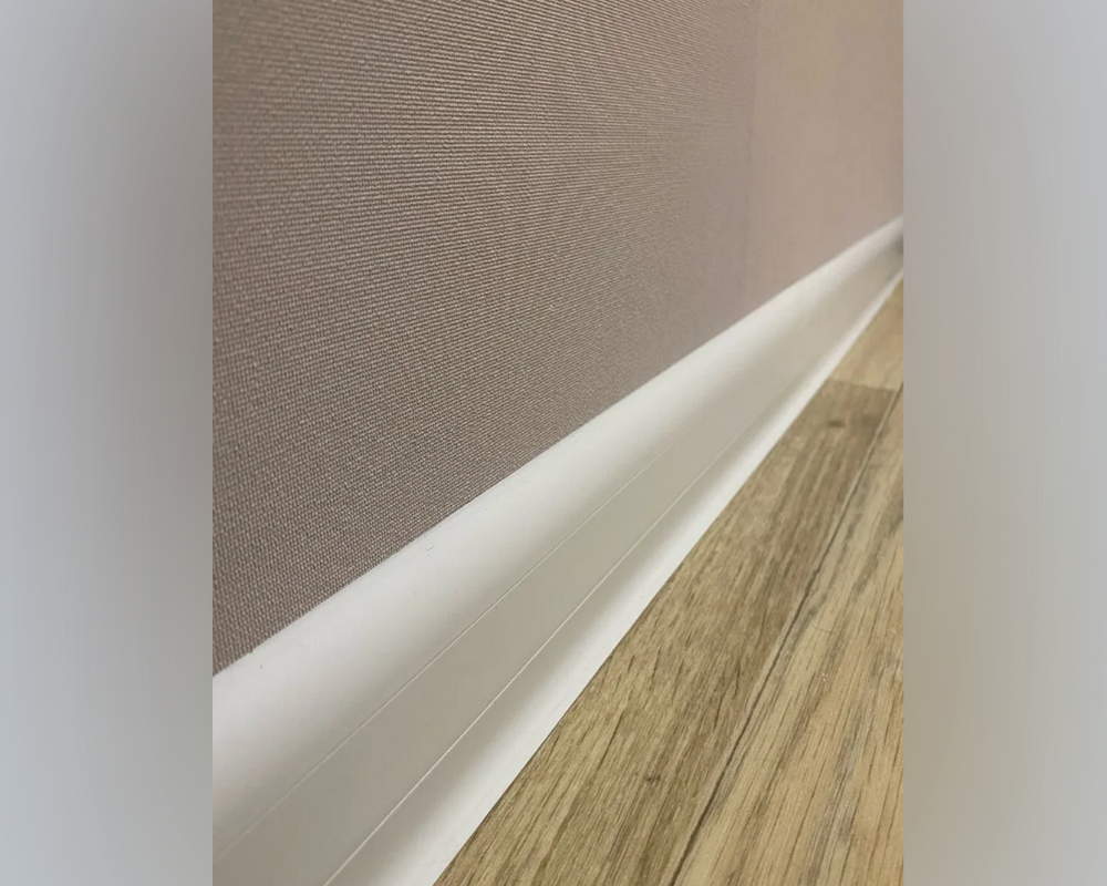 Плинтус ПВХ Волшебная палочка 58мм 2,2м 5803