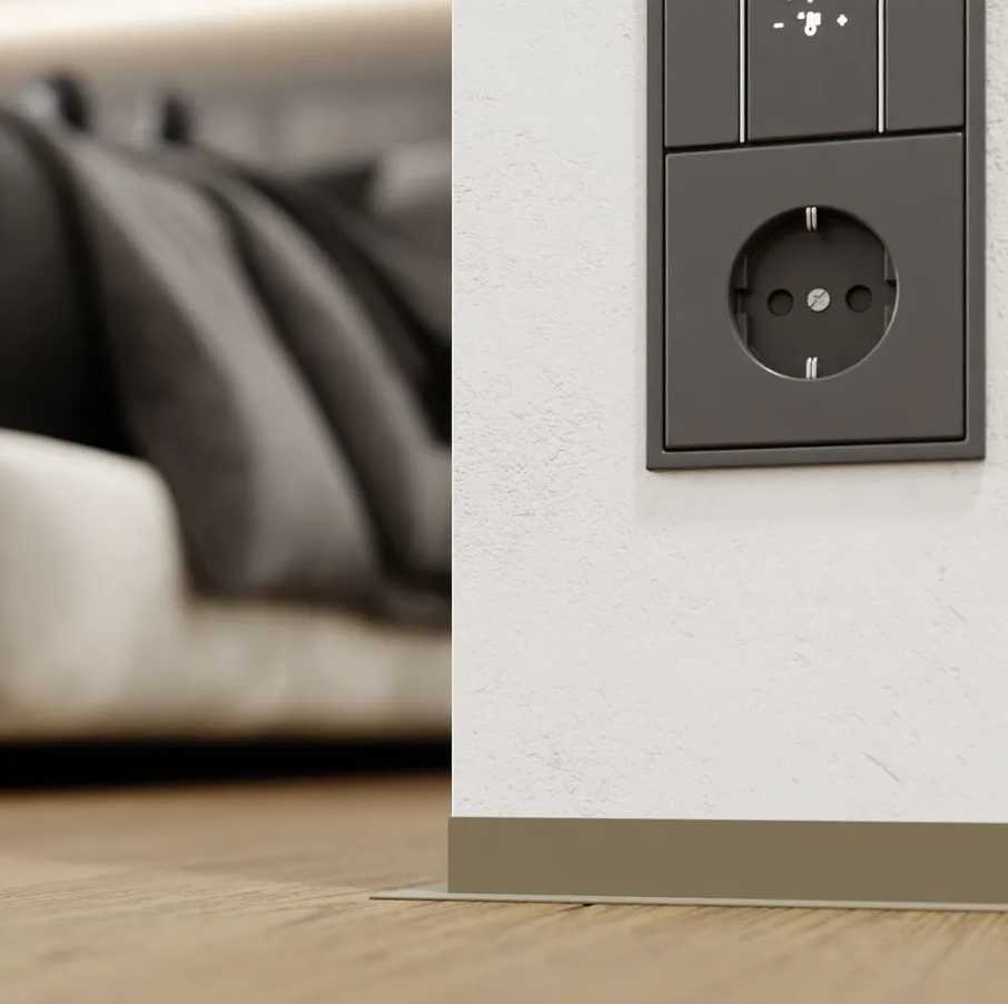 Антиплинтус Апл 02.2700.042л. Шампань