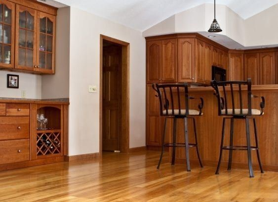 Плинтус ПВХ Волшебная палочка 58мм 2,2м 5815